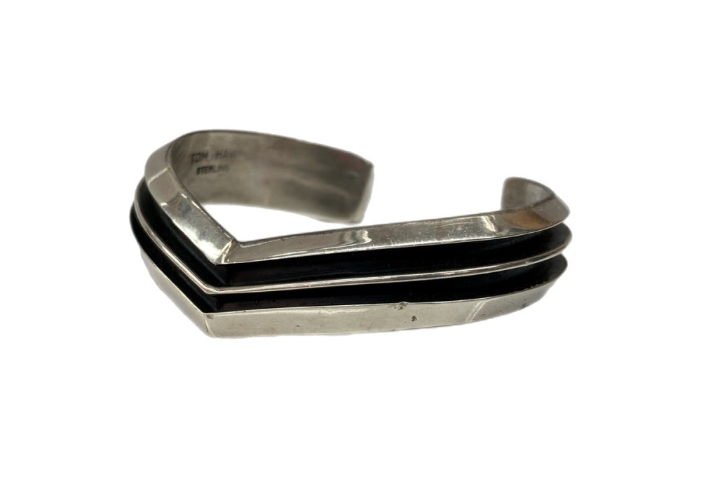 TOM HAWK トムホーク V LINE BANGLE TOM HAWK トムホーク V LINE BANGLE TOM HAWK トムホーク V 1