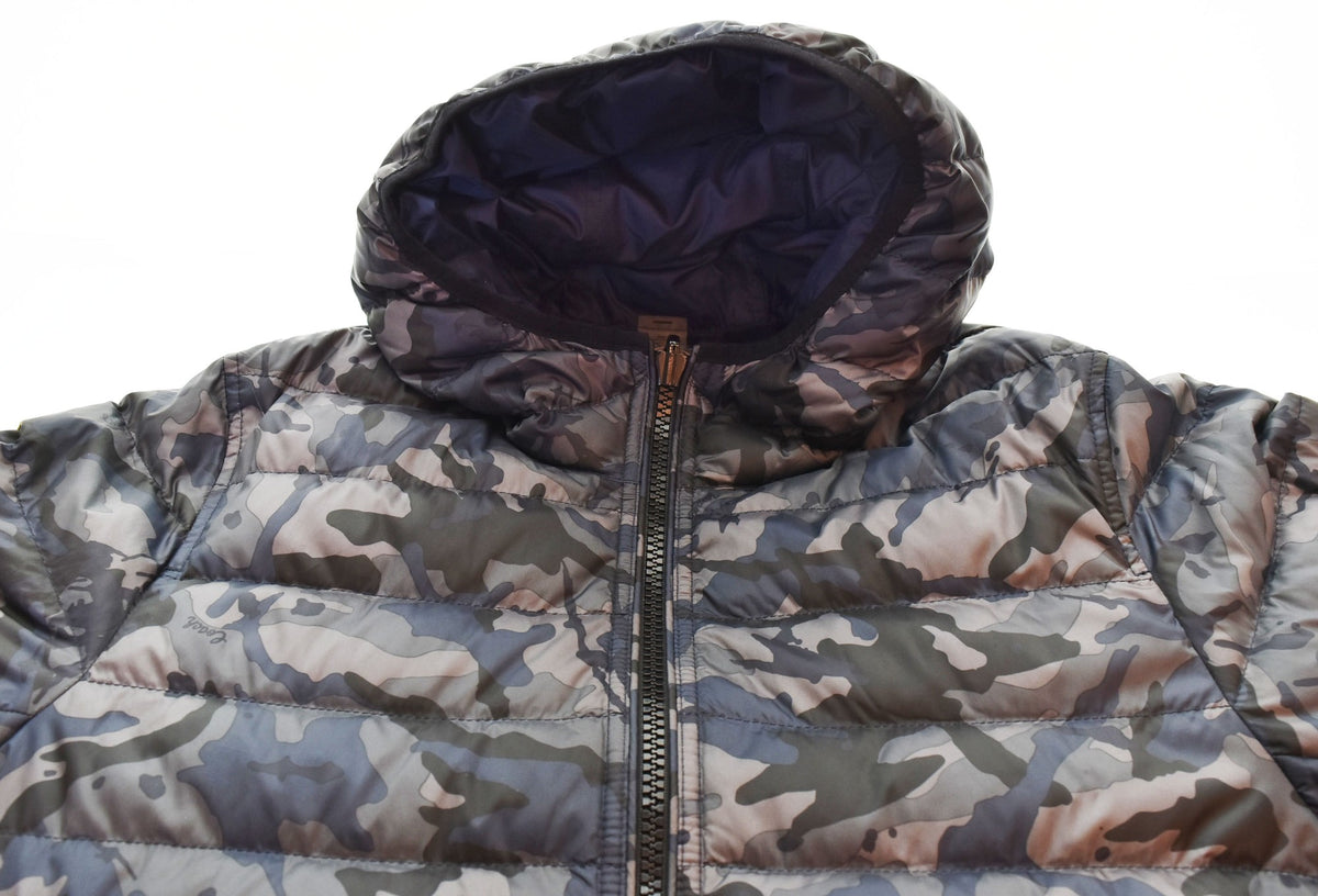COACH 迷彩柄 ダウンジャケット フード付き COACH 迷彩柄 フード付きダウンジャケット