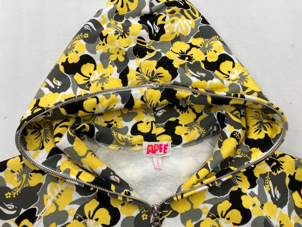 アベイシングエイプ A BATHING APE エイピー APEE ALOHA CAMO