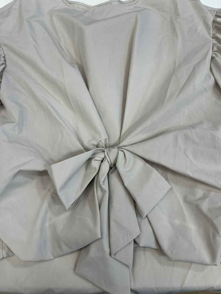 【新品　FENNEL】　スコットクラブ　ベージュ　バルーン袖　洗える　上質 新品 FENNEL】 スコットクラブ ベージュ バルーン袖 洗える 上質