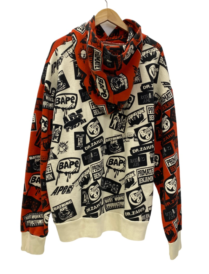 A BATHING APE ア ベイシング エイプ BAPEロゴ総柄 パーカー A BATHING APE ア ベイシング エイプ BAPEロゴ総柄 パーカー
