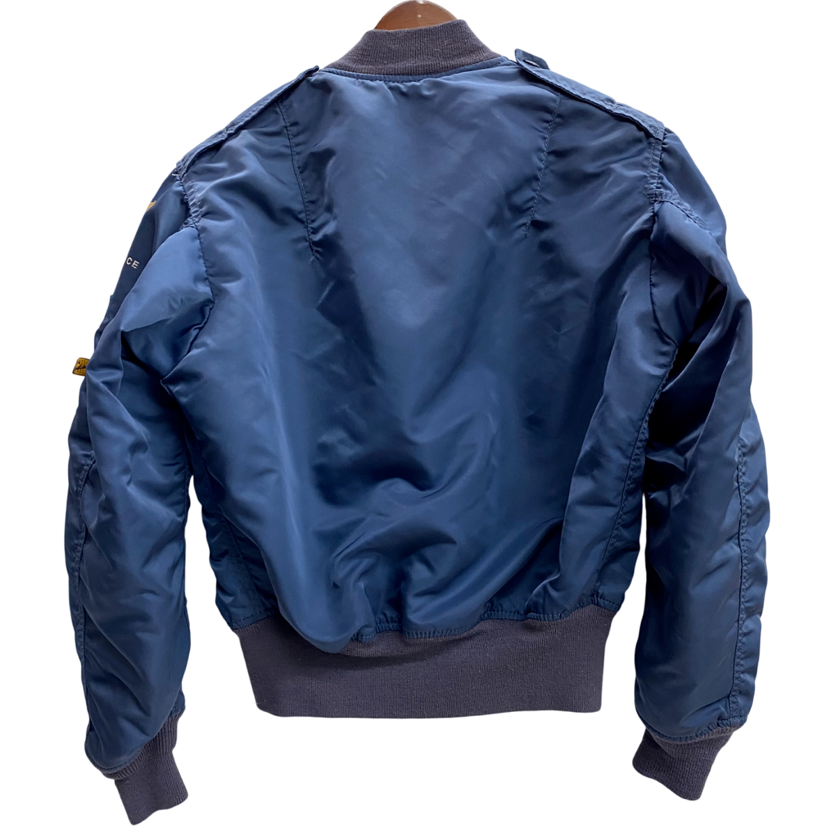 曜日割引対象外】 アルファ インダストリーズ ALPHA INDUSTRIES L-2A