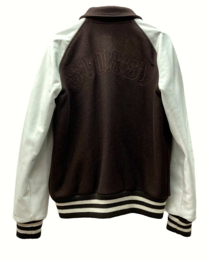 ステューシー STUSSY 25th anniversary TRIBE 4 varsity jacket スタジャン 25周年 スナップボタン  USA製 白 茶色 ジャケット 刺繍 ブラウン Lサイズ 104MT-464 | 古着通販のドンドンサガール