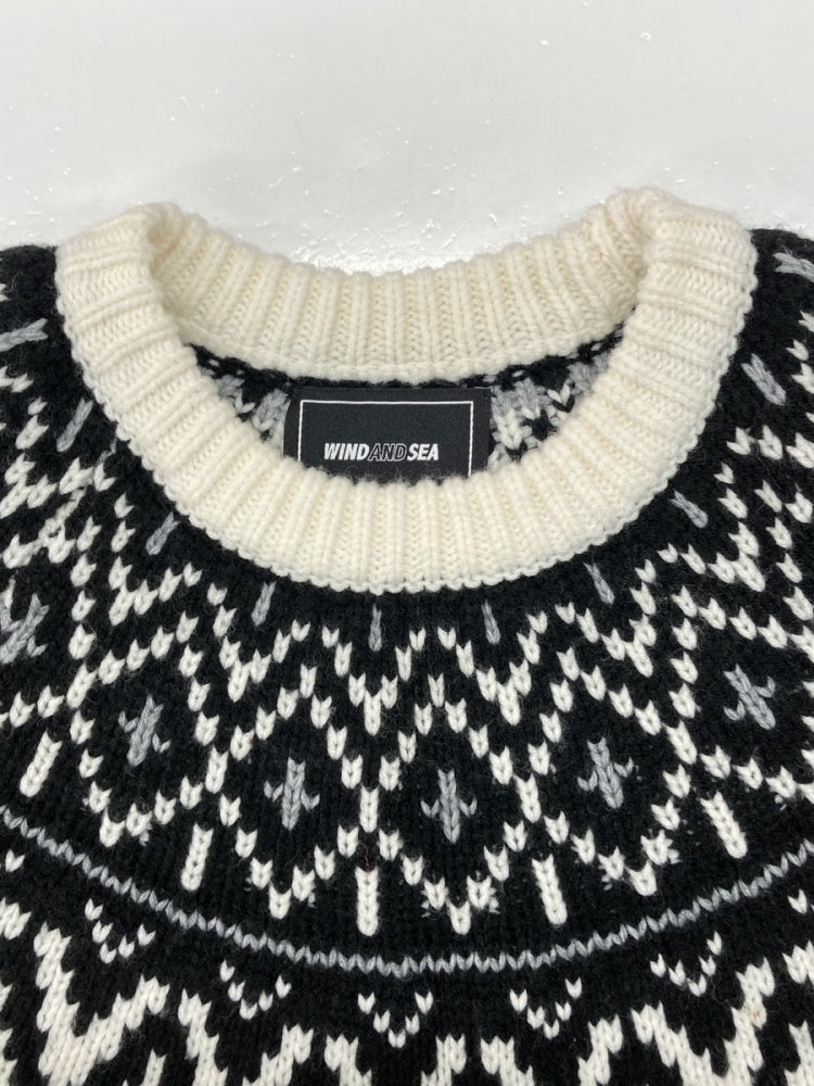 ウィンダンシー WIND AND SEA 22AW NORDIC SWEATER ノルディック 厚手 ニット クルーネック 総柄 IVORY アイボリー  WDS-O-WKN-23-Q2-KN-03 XL セーター ロゴ ベージュ 104MT-640 | 古着通販のドンドンサガール