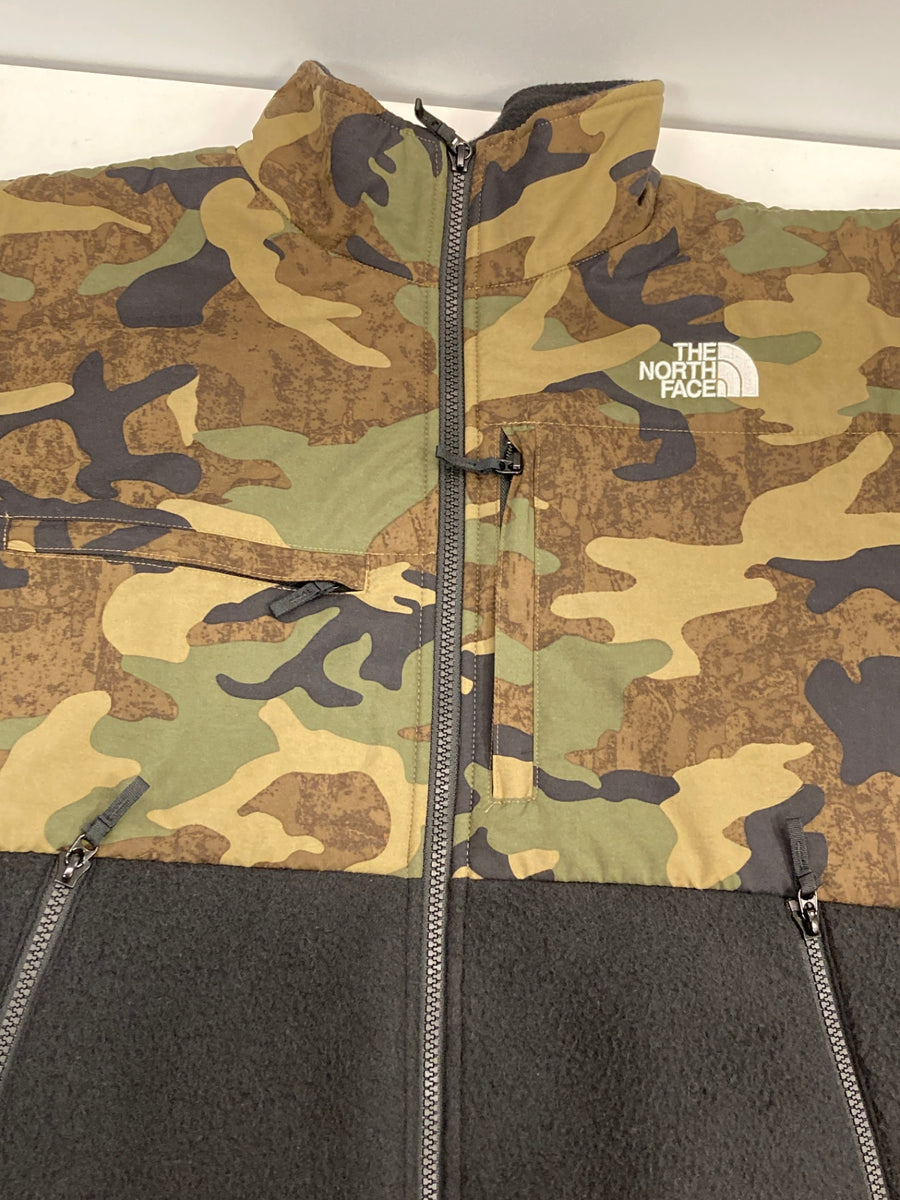 ノースフェイス THE NORTH FACE Novelty Denali Jacket ノベルティデナリジャケット フリースジャケット 迷彩  カモフラ NA12230R ジャケット ブラック Lサイズ 101MT-3301