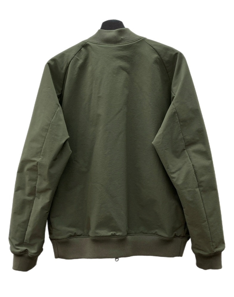 新品同様 ノースフェイス VERSATILE Q3ジャケット カーキ色 L THE NORTH FACE（ザ ノースフェイス） 新品同様 ノースフェイス