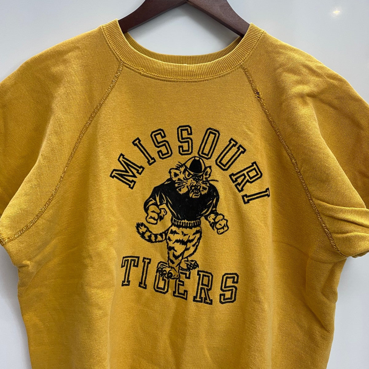 曜日割引対象外】 ヴィンテージ vintage ARTEX 60's 70's フロッキー