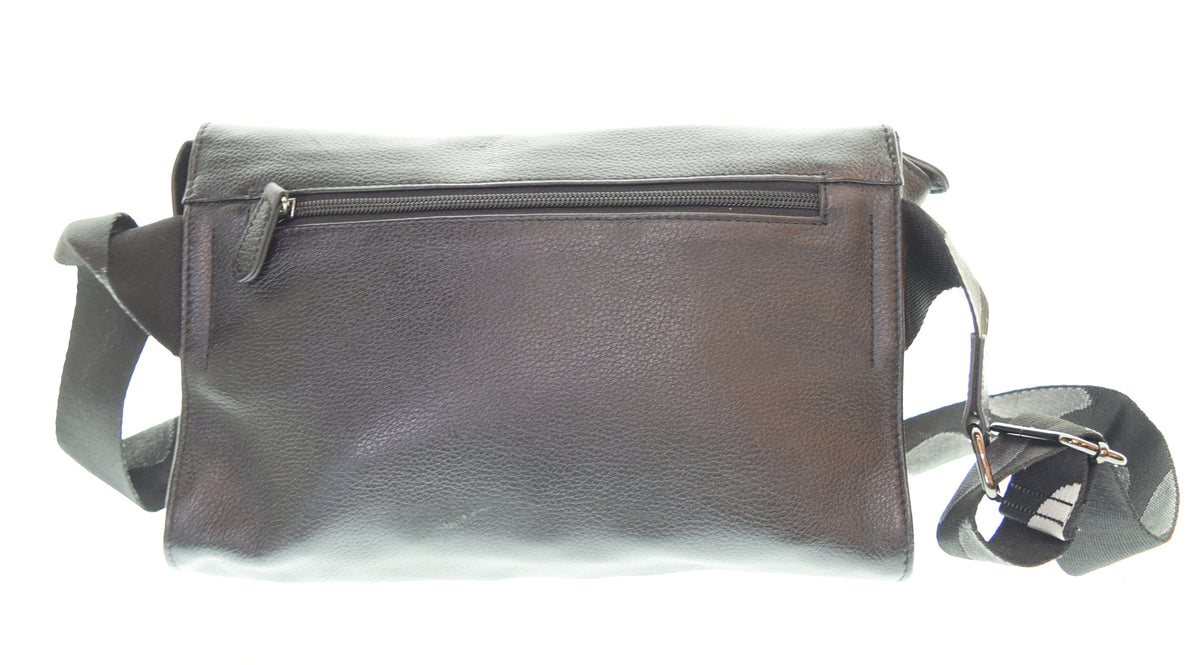 イアパピヨネ ear PAPILLONNER ワイドテープショルダーバッグ