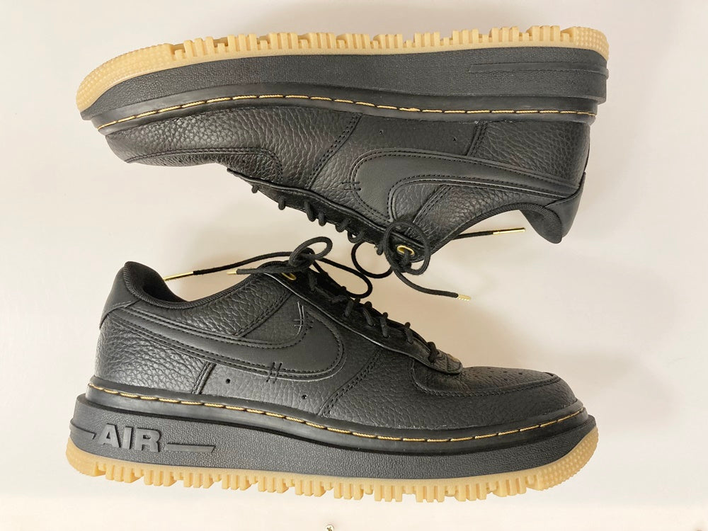 ナイキ NIKE AIR FORCE 1 LUXE BLACK/BLACK エア フォース 1 ロー