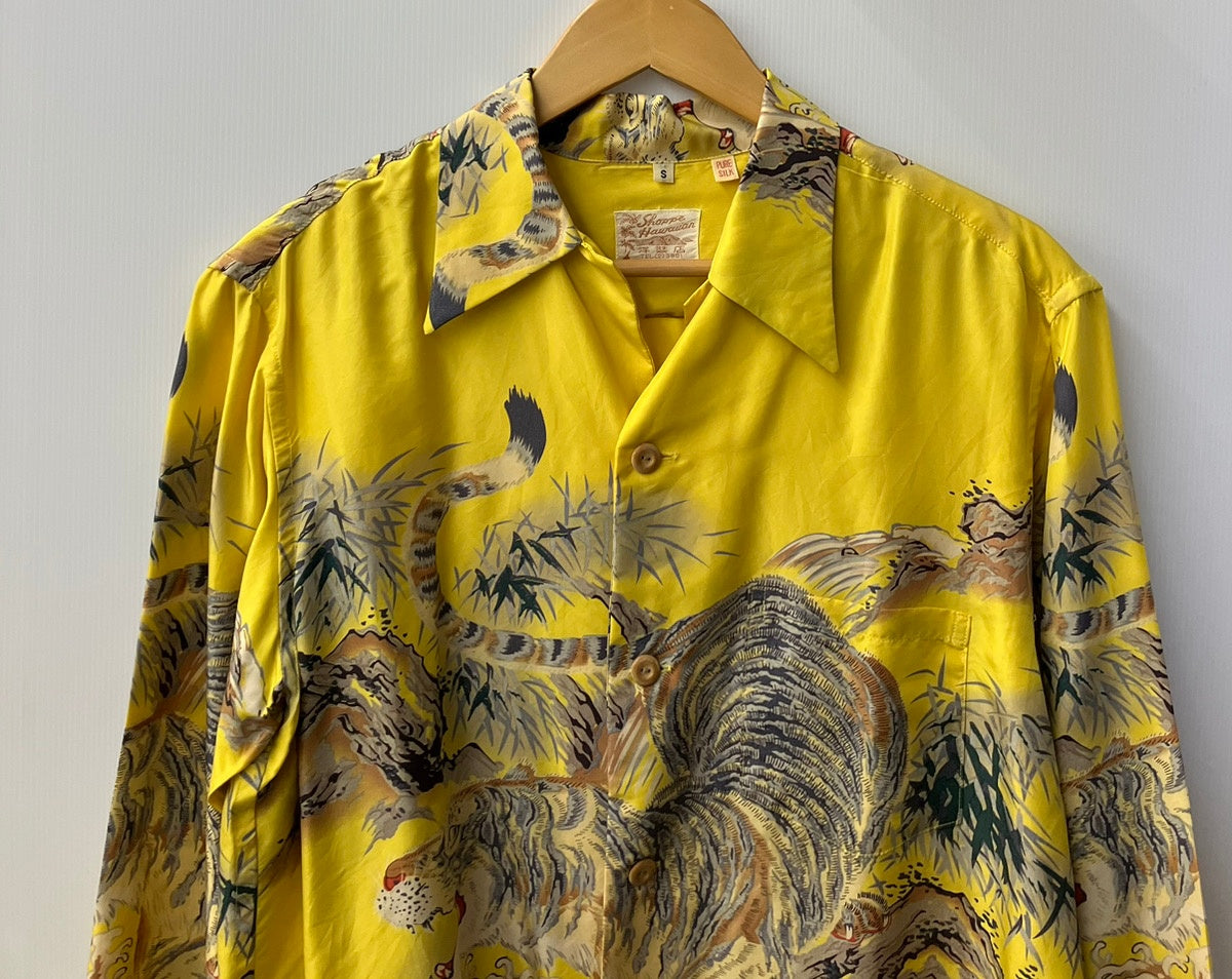 サンサーフ SUN SURF SPECIAL EDITION ALOHA SHIRT 長袖アロハシャツ・笹虎 SS22020 長袖シャツ 総柄  イエロー Sサイズ 201MT-2130