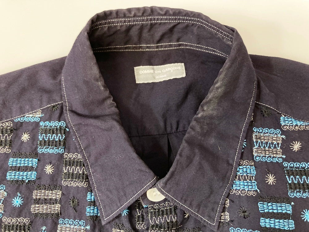 コムデギャルソン COMME des GARCONS COMME des GARCONS HOMME ネイビー系 紺 長袖シャツ Made in  JAPAN 日本製 HH-B017 表記なし 長袖シャツ 刺繍 ネイビー 101MT-1270 古着通販のドンドンサガール
