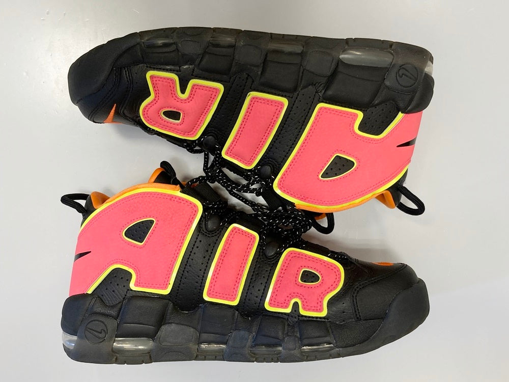 7,680円Nike Air More Uptempo Hot Punch モアテン