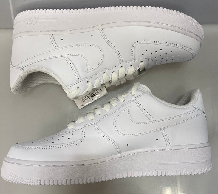 ナイキ NIKE AIR FORCE 1 '07 エアフォースワン AF1 白 CW2288-111