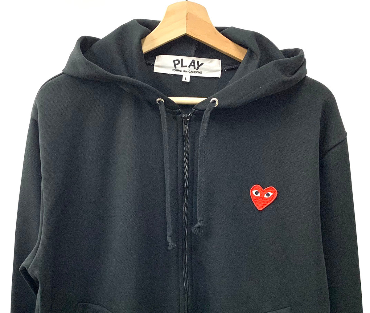 コムデギャルソン PLAY COMME des GARCONS 17AW AZ-T172 パーカー 刺繍 ブラック Lサイズ 201MT-1855