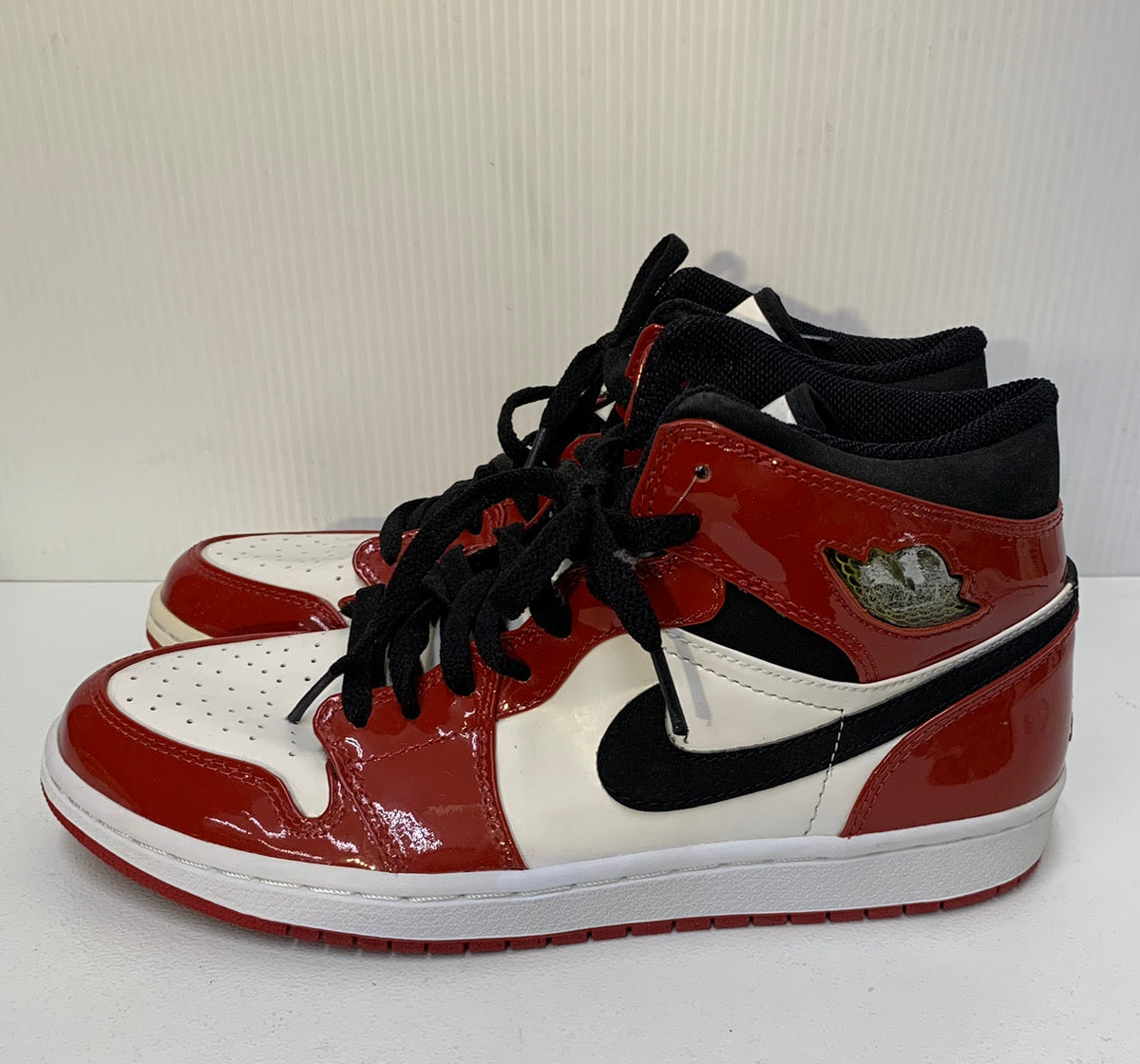 ナイキ NIKE エアジョーダン1 レトロ AIR JORDAN 1 RETRO 30810 PC8 メンズ靴 スニーカー ロゴ レッド 26cm  201-shoes595 | 古着通販のドンドンサガール