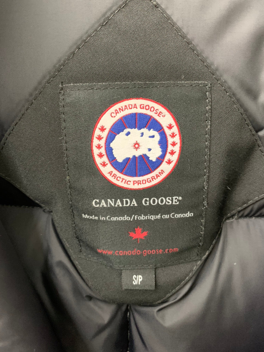 カナダグース CANADA GOOSE カムループス kamloops ダウンジャケット