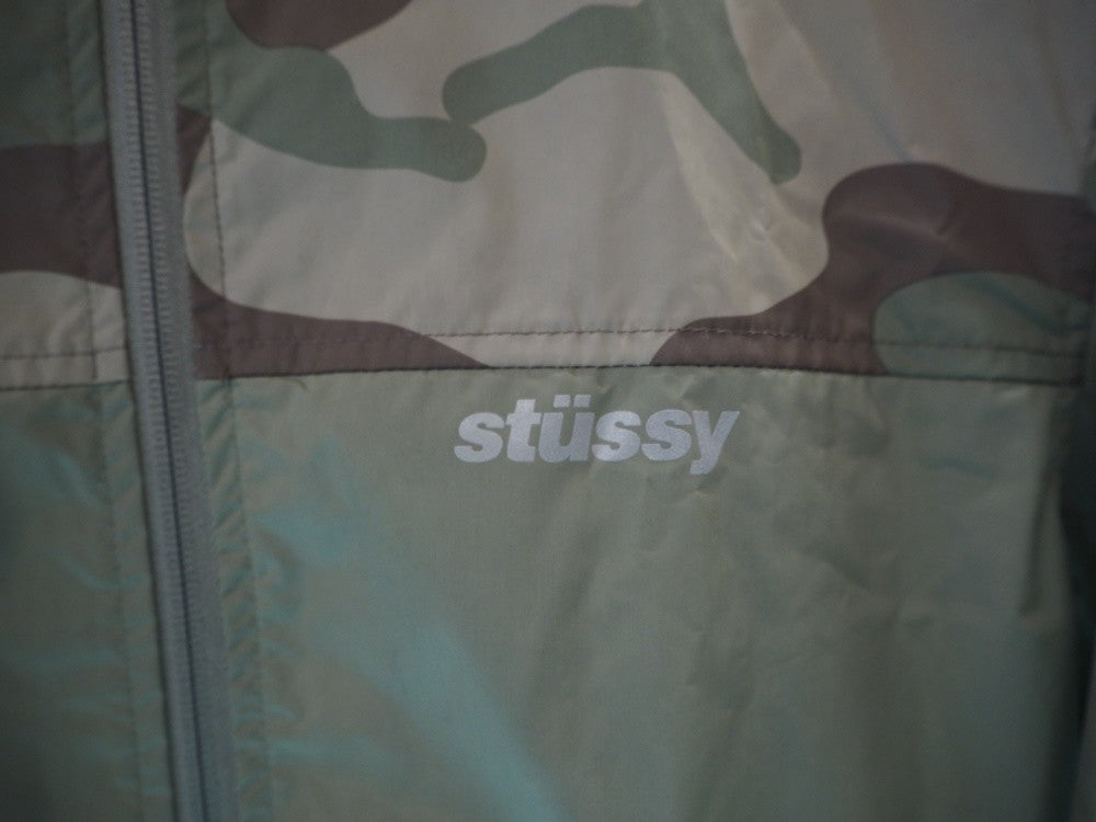 ステューシー STUSSY ライトジャケット フーディ 切替え バッグロゴ