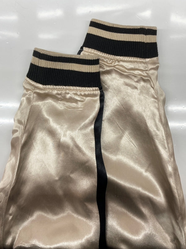 カラクリダマシイ 絡繰魂 枝垂れ桜刺繍 スカジャン 蝶 朧 和柄 ジップアップ アウター ジャケット 黒 223021 ジャケット 総柄 ブラック XLサイズ 104MT-1662