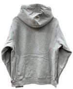 シュプリーム SUPREME 18AW Trademark Hooded Sweatshirt トレードマーク フーデッド スウェットシャツ フーディ プルオーバー ロゴ 刺繍 カナダ製 GRAY 灰色 パーカ ワンポイント グレー Mサイズ 104MT-1945