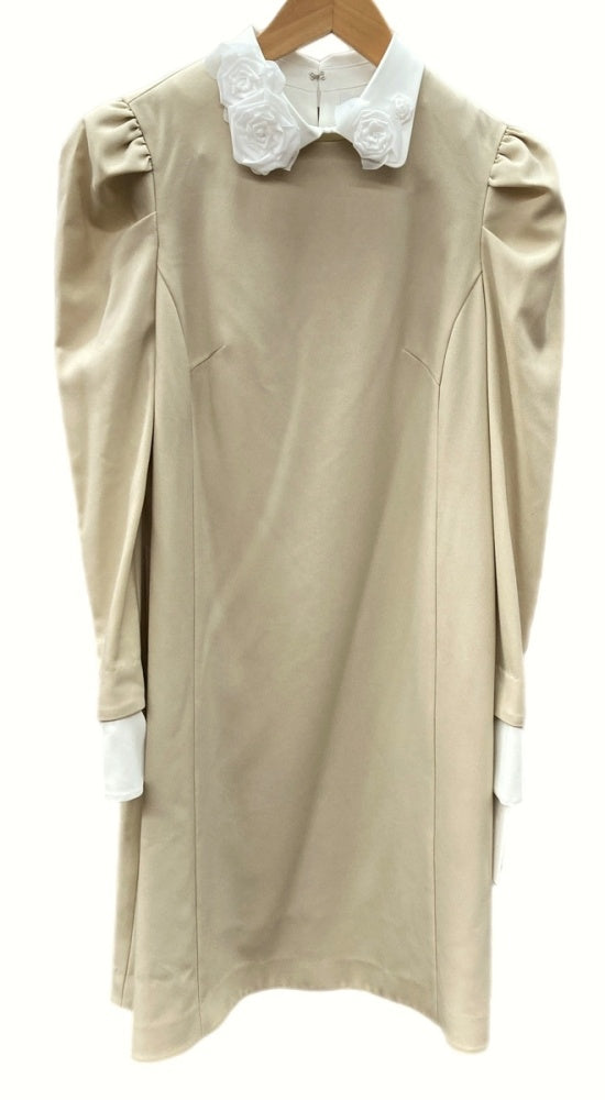 ユミカツラforセルフォード　ローズユミカラーAラインワンピース　黒　白襟 CELFORD（セルフォード）の「【YUMI KATSURA for CELFORD