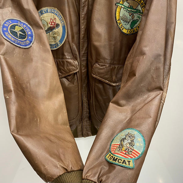 【曜日割引対象外】 アヴィレックス AVIREX G-1 レザー フライトジャケット トップガン ライダース レザージャケット ジャケット ブラウン Lサイズ 201MT-4568 VB