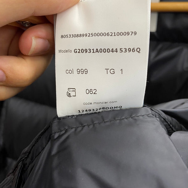 モンクレール MONCLER 21年製 ベラルディ Bellardie ショートダウンジャケット G20931A000445396Q ジャケット ブラック 1サイズ 201LT-442