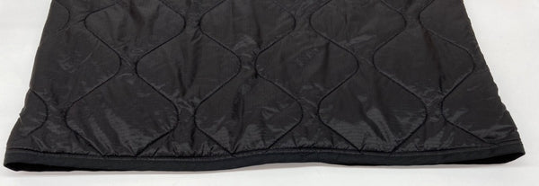 コムデギャルソン COMME des GARCONS 22AW シーディージー CDG × アルファ Alpha Industries ライナー フロントボタン キルティング ナイロン バックロゴ BLACK 黒 SZ-J030 ジャケット プリント ブラック Mサイズ 104MT-2013