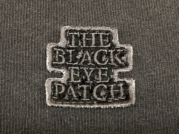 ブラックアイパッチ BlackEyePatch TEE 半袖 カットソー コットン クルーネック プルオーバー ロゴパッチ 刺繍 GRAY 灰色 Tシャツ ワンポイント グレー Lサイズ 104MT-1896