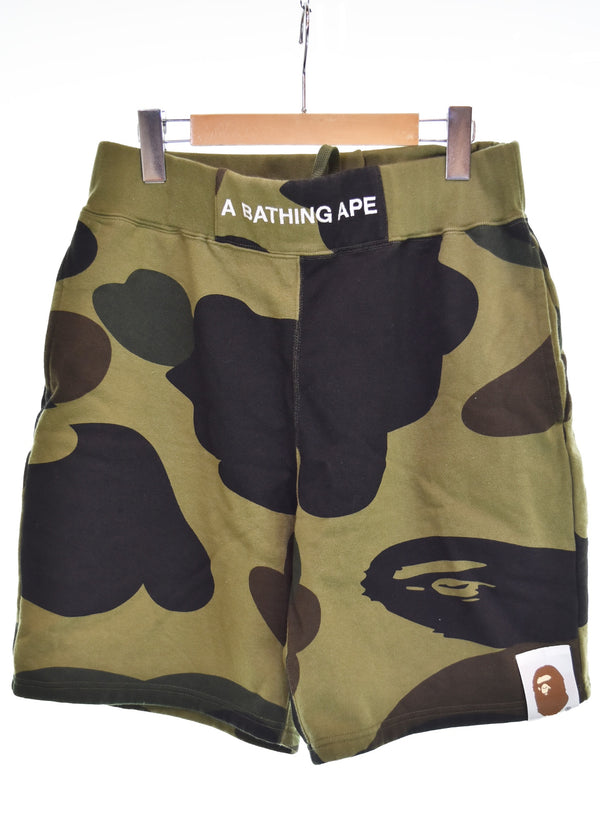 アベイシングエイプ A BATHING APE カモ柄 スウェットショートパンツ 001SPH801009M ハーフパンツ マルチカラー Mサイズ 103MB-628
