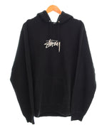 ステューシー STUSSY STOCK LOGO HOODIE ストック ロゴ フーディー センターロゴ 刺繍 プルオーバー  XL パーカ ブラック LLサイズ 103MT-2418