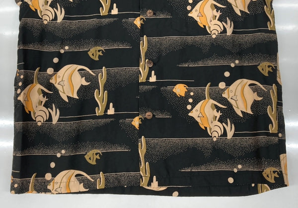 サンサーフ SUN SURF S/S SPECIAL EDITION ALOHA KIHI KIHI アロハ シャツ キヒ キヒ ハワイアン 半袖 開襟 魚 海 黒 SS30210 半袖シャツ 総柄 ブラック Sサイズ 104MT-1710