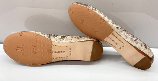 ボッテガヴェネタ BOTTEGA VENETA イントレチャート フラットシューズ バレエシューズ 編み込み リボン ラウンドトゥ レザー イタリア製 BEIGE BROWN ブラウン系 茶色 レディース靴 パンプス ベージュ SIZE36 104S-1014