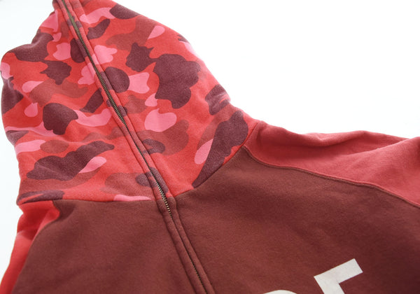 アベイシングエイプ A BATHING APE BAPE カモフラ ロゴ プリント ジップパーカー 赤 パーカ レッド Lサイズ 103MT-2313