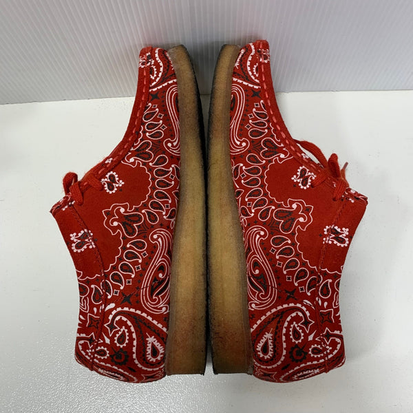 シュプリーム SUPREME 19SS Clarks Bandana Wallabee メンズ靴 ブーツ その他 レッド 25.5cmサイズ 201-shoes1527