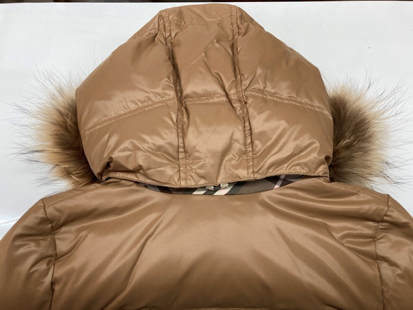 バーバリー Burberry ブルーレーベル BLUE LABEL 三陽商会 ダウン アウター 裏地ノバチェック フードファー ジップアップ ロゴ 刺繍 BROWN 茶色 FRF01-532-50 コート ワンポイント ブラウン SIZE40 104LT-240