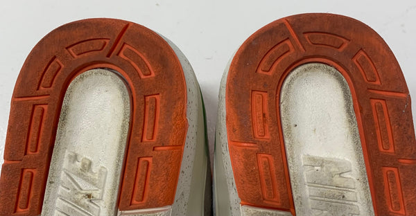 ナイキ NIKE ザ タイタン ウィメンズ エアジョーダン2 ロー  セーフティーオレンジ クロロフィル コラボ The Titan Women's Air Jordan 2 Low Safety Orange Chlorophyll DV6206-183  レディース靴 スニーカー オレンジ 23.5cmサイズ 201-shoes1305