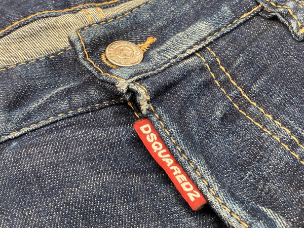 ディースクエアード DSQUARED2 22AW SLIM JEANS スリム ジーンズ デニム パンツ ダメージ加工 ボタンフライ 紺 ワンポイント S74LB1152 S30342 デニム ネイビー サイズ46 104MB-393
