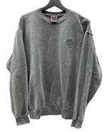 ガールズドントクライ Girls Don’t Cry Tonal Crewneck Sweatshirt トーナル クルーネック トレーナー 長袖 カットソー プルオーバー ロゴ 刺繍 GRAY 灰色 スウェット ワンポイント グレー Mサイズ 104MT-1824