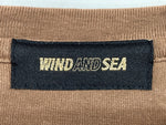 ウィンダンシー WIND AND SEA 23SS L/S TEE  ロングスリーブ 長袖 カットソー クルーネック ロゴ BROWN 茶色 WDS-O-SEA-23-Q3-CS-01 ロンT プリント ブラウン Mサイズ 104MT-435