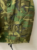 アルファ ALPHA INDUSTRIES ECWCS 初期型 1st ウッドランドカモ MEDIUM X-SHORT ジャケット ロゴ グリーン Mサイズ 201MT-2347