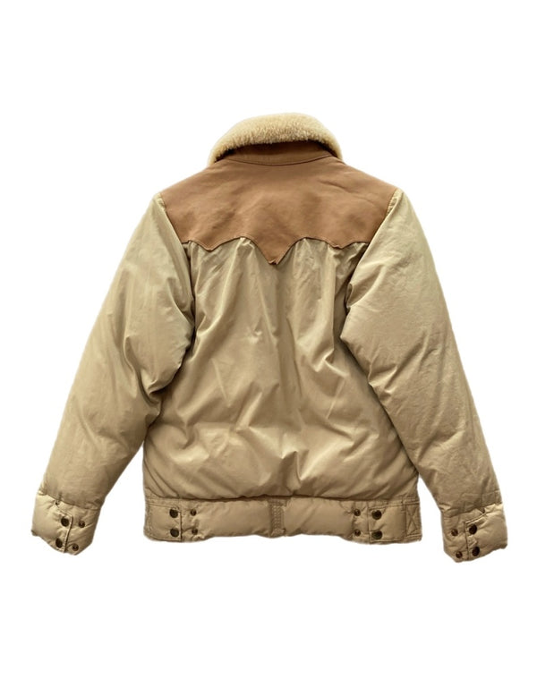 ロッキーマウンテンフェザーベッド Rocky Mountain Featherbed RM CHRISTY JACKET クリスティ ジャケット ダウン ダブルジップ 襟ボア 切替え アウター 薄茶 450-472-22 サイズ 36 ジャケット 無地 ベージュ 104MT-1443