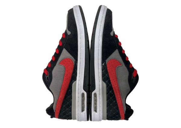 ナイキ NIKE 25年製 SB PAUL RODRIGUEZ ZOOM AIR LOW ポール ロドリゲス ズーム エア ロー P-ROD シューズ 灰 赤 黒 IM7147-001 メンズ靴 スニーカー ブラック 26cm 104S-1029