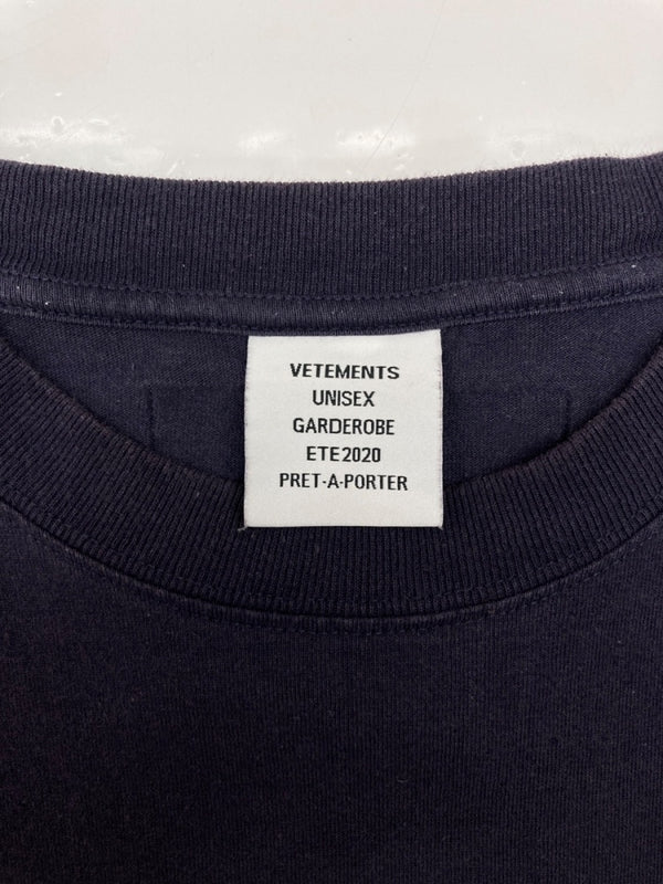 ヴェトモン VETEMENTS 20SS PRINT LOGO S/S TEE プリント ロゴ 半袖 Ｔシャツ バーコードパッチ クルーネック 紺 Tシャツ ロゴ ネイビー Mサイズ 104MT-2342
