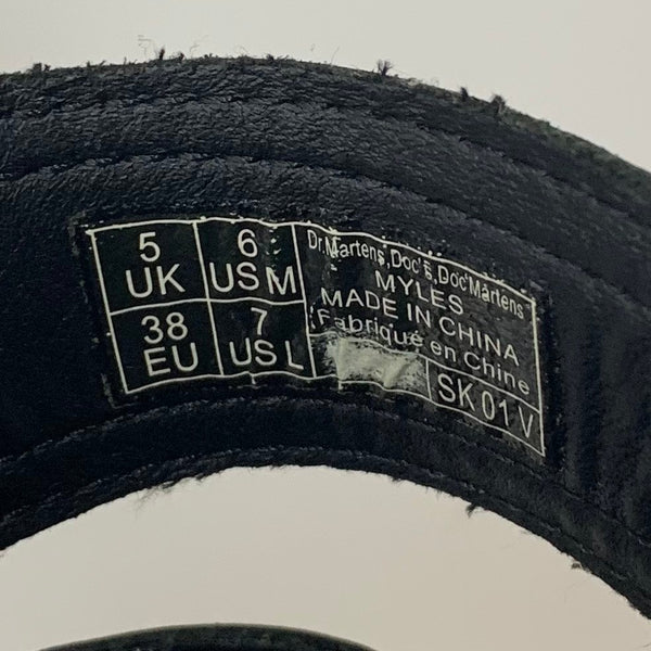 ドクターマーチン Dr.Martens MYLESスライドサンダル レディース靴 サンダル その他 ブラック EU38サイズ 201-shoes1397