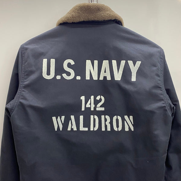 【曜日割引対象外】 アヴィレックス AVIREX N-1 DECK JACKET ステンシル ジャケット ネイビー Mサイズ 201MT-4517 VB