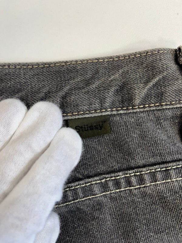 ステューシー STUSSY USA製 stussy-dm. ジーンズ  デニム グレー サイズ30 101MB-730
