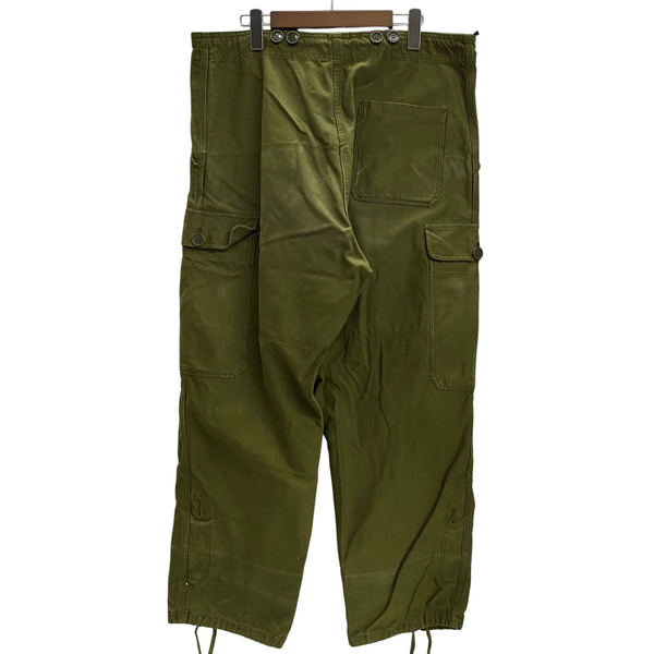 【曜日割引対象外】 ミリタリー MILITARY 70's デンマーク軍 M71 フィールドパンツ カーゴパンツ カーキ W36サイズ 201MB-1125 VB