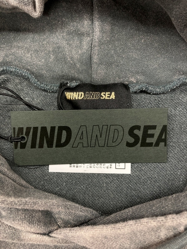 ウィンダンシー WIND AND SEA SEA SULFER HOODIE シー サルファー フーディー プルオーバー パーカー プリント  チャコール 灰色 WDS-O-SIG-24-Q1-CS-01 パーカ ロゴ グレー Lサイズ 104MT-582