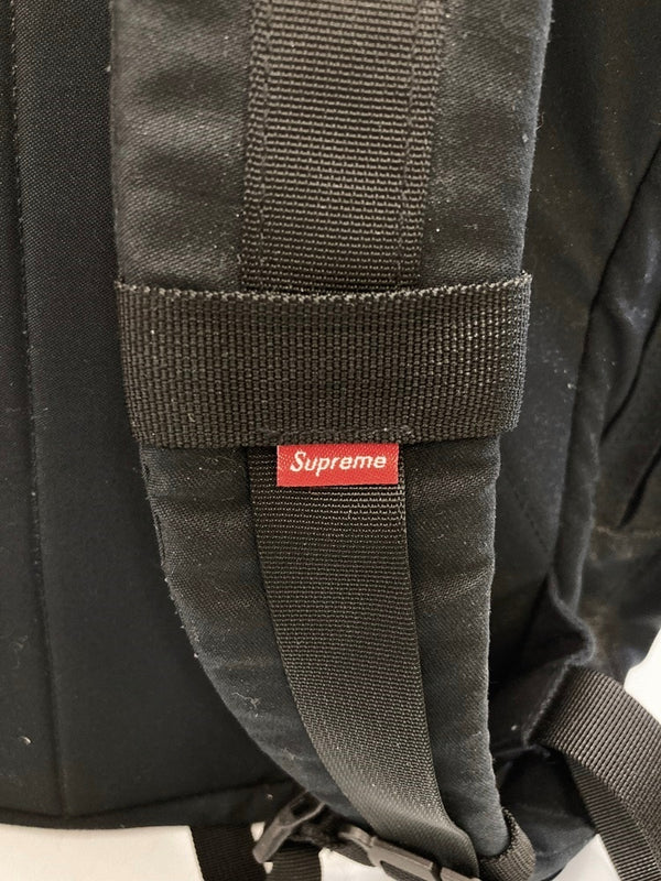 シュプリーム SUPREME Field Backpack 23SS ミリタリーバックパック 黒 バッグ メンズバッグ バックパック・リュック ロゴ ブラック 101bag-147