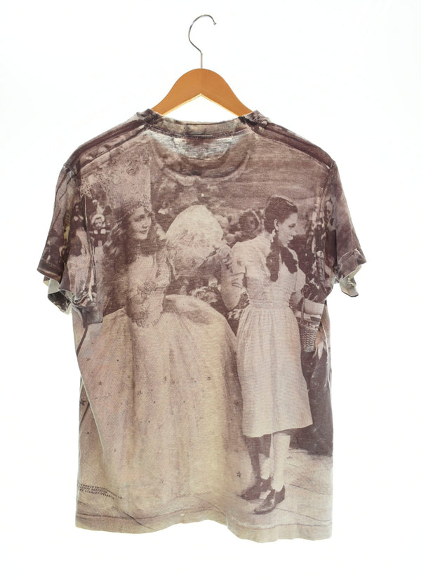 US US古着 THE WIZARD OF OZ Over Print S/S Tee STANLEY DESANTIS オズの魔法使い 半袖 Tシャツ 茶 Tシャツ ブラウン Mサイズ 103MT-1590